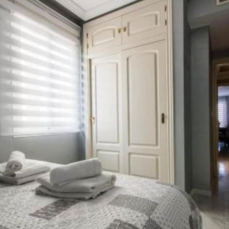 Apartamento Estaciones Cordoba Apartment Екстериор снимка
